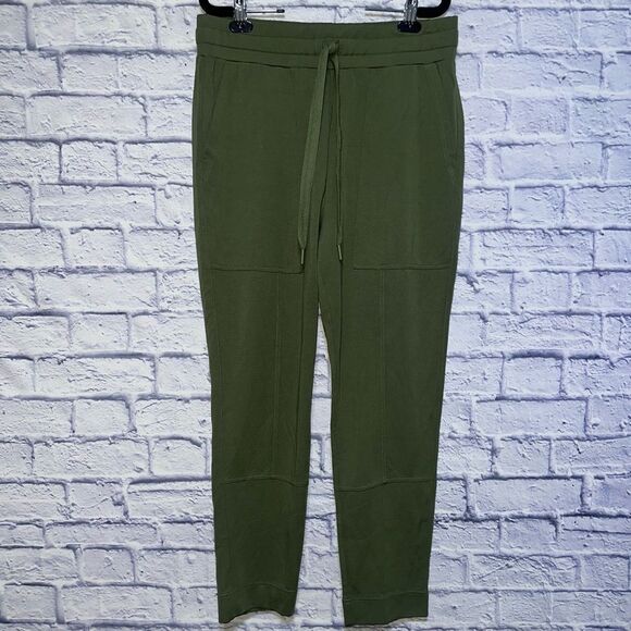 Cabi Everyday Lounger Pants - Picture 4 of 9